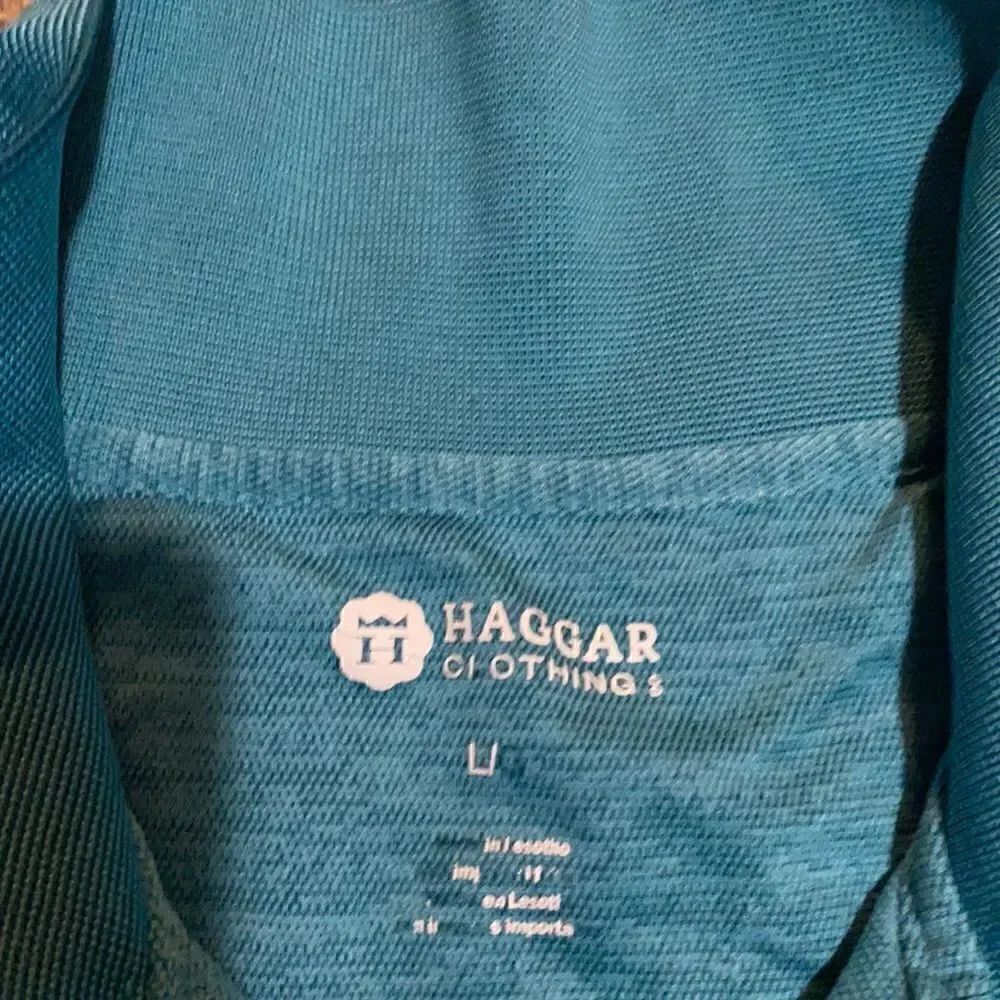 Haggar shirt - Picture 2 of 2